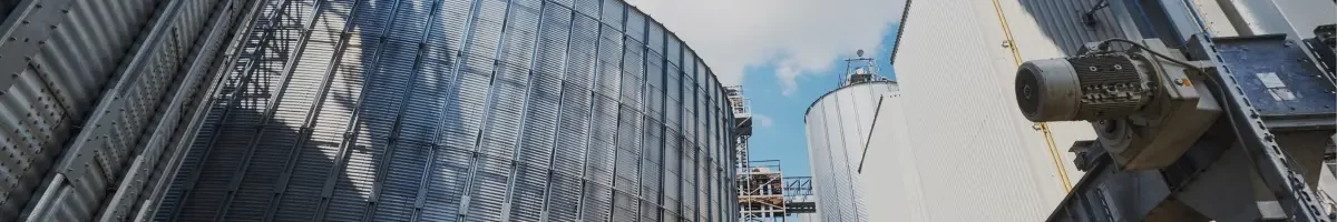 Fertilizer building 1200x200